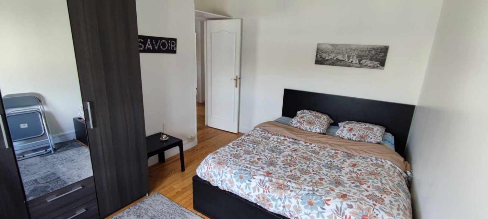 Au Calme Apartamento Caen Exterior foto